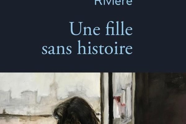 Constance Rivière, Une fille sans histoire